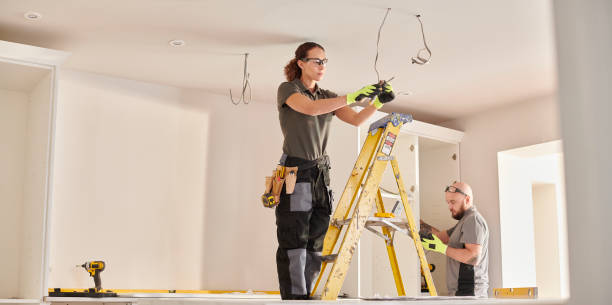 Best Local Electrician Companies  in Redfield, AR